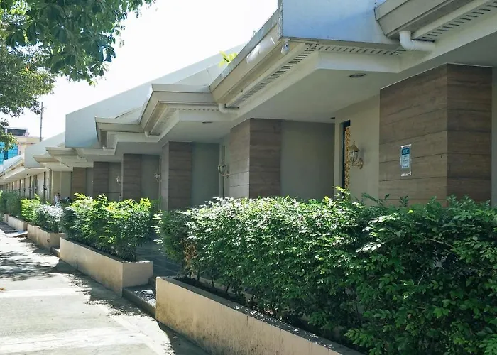 Hotel Reddoorz Premium @ Wireless Cebu Mandaue City